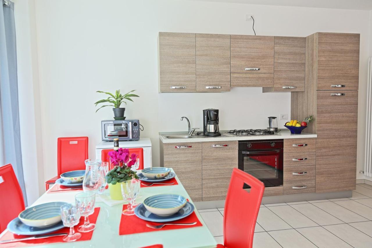 Legnoncino Holiday Home- Lake Como Colico Exterior foto